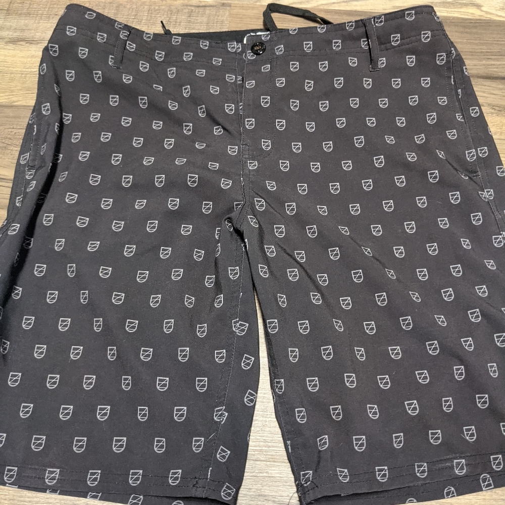 Mens Ezekiel board shorts